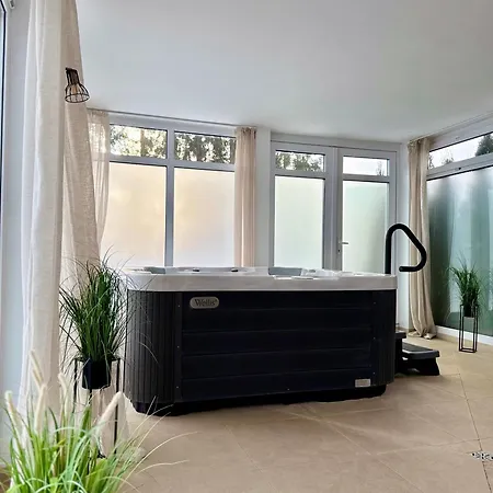 Apartman Al-dom Apartamenty, Sun W Welle Z Dostepem Do Sauny I Jacuzzi Grzybowo